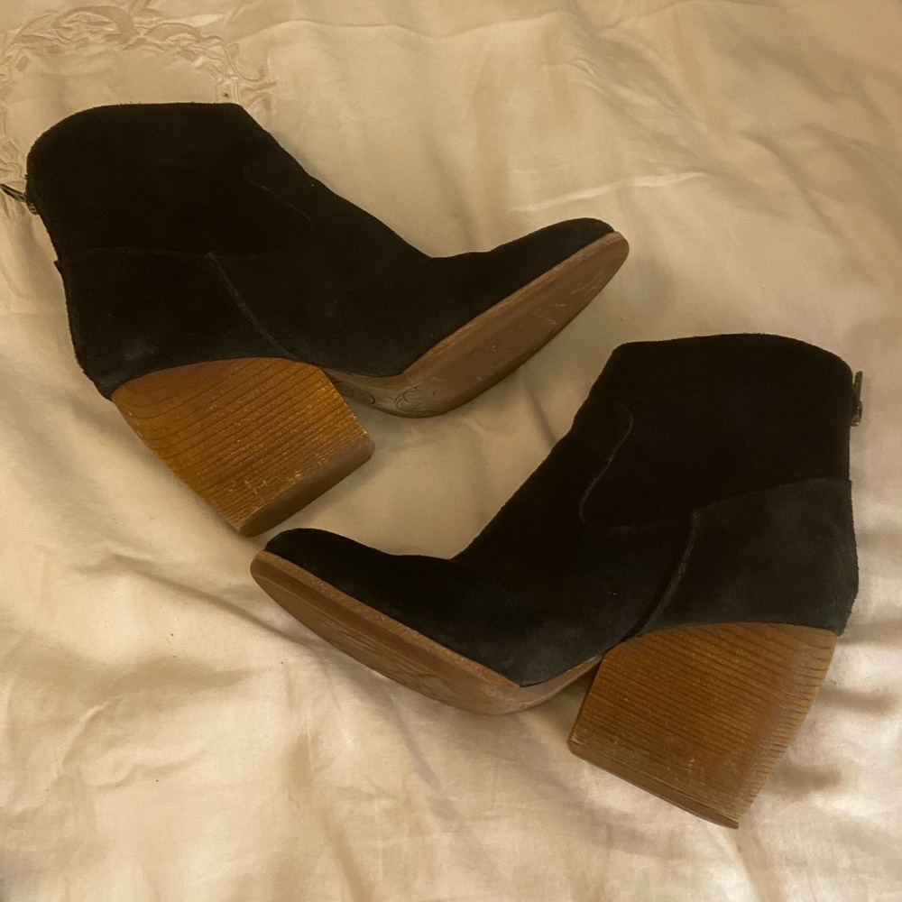 Kork-Ease Black Suede Booties - 6.5